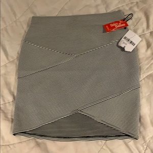 Forever 21 Dukes of Hazard Black & White Skirt